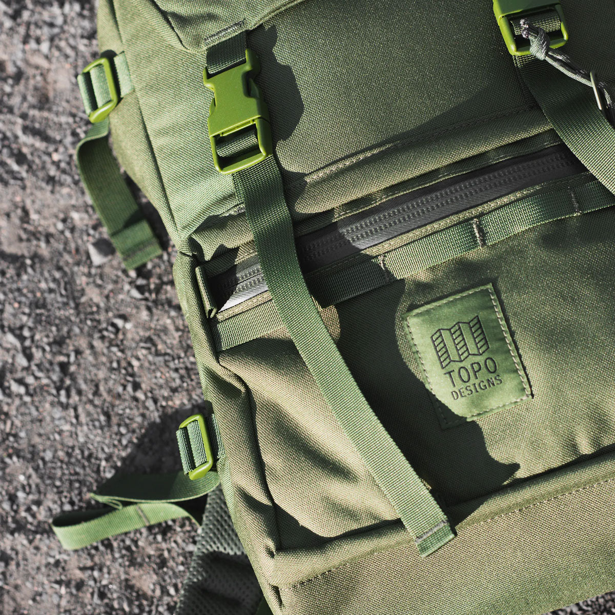 Topo Designs : Rover Pack Tech : Navy/Navy