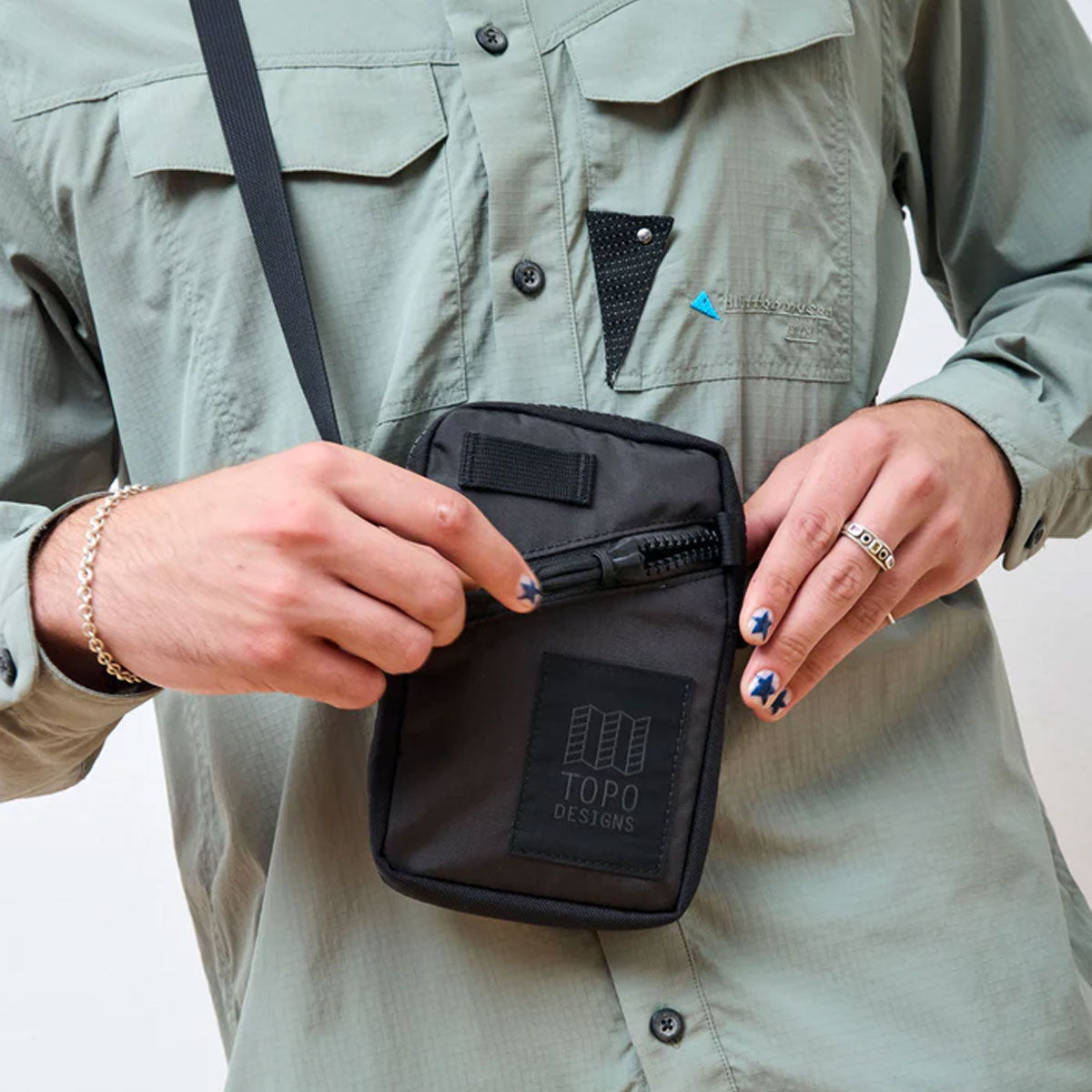 Topo Designs : Mini Shoulder Bag : Black/Grid
