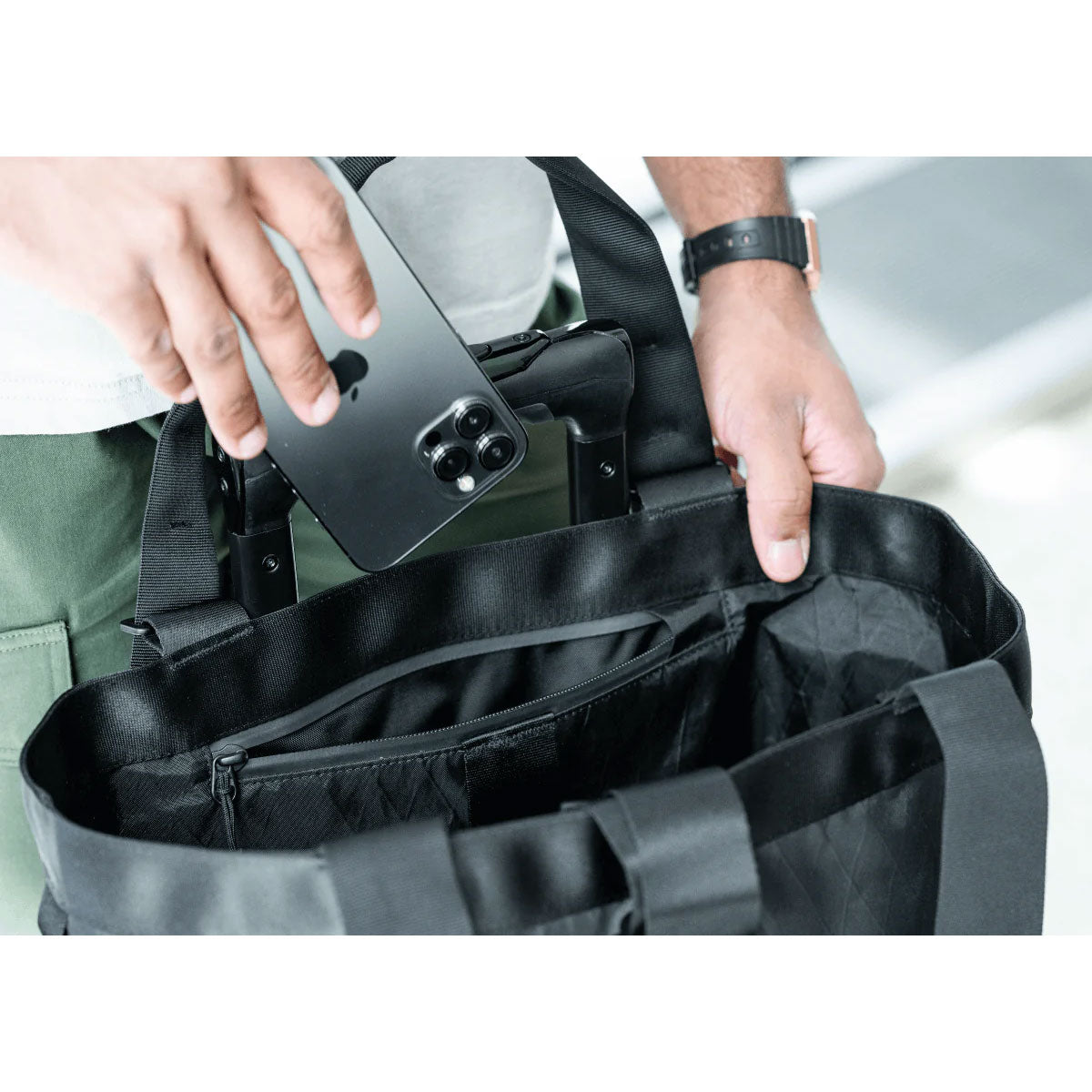 Wandrd : Tote Backpack