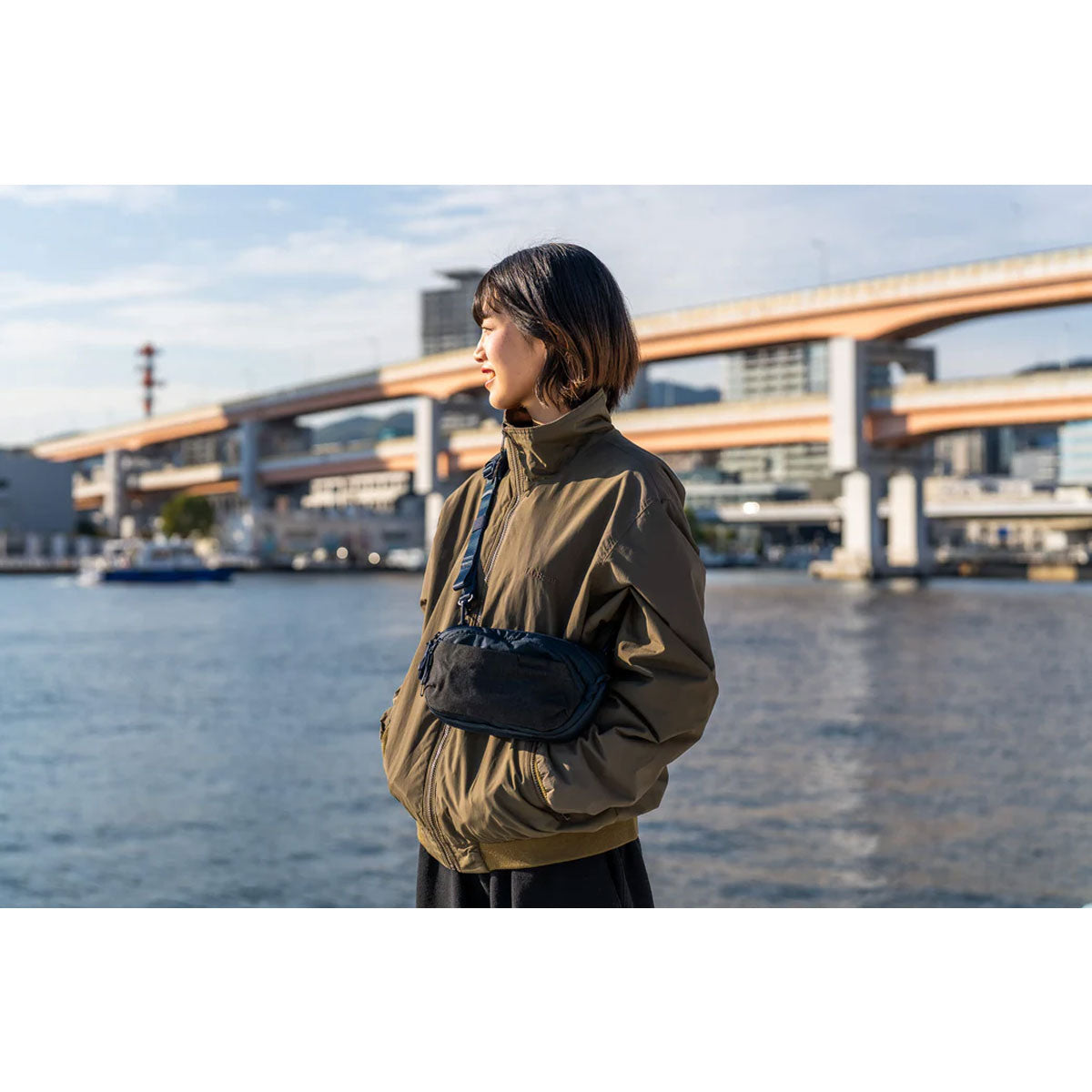 [PO] Able Carry : Core Sling 2.5L : Ultra Black