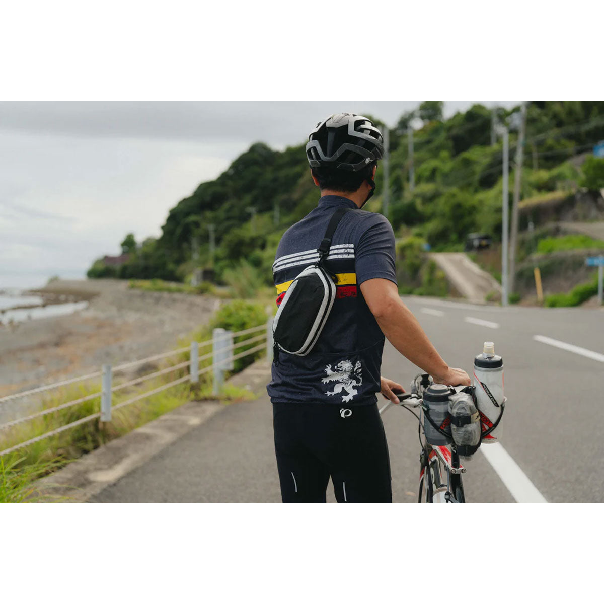 Able Carry : Core Sling 2.5L : Midnight Blue