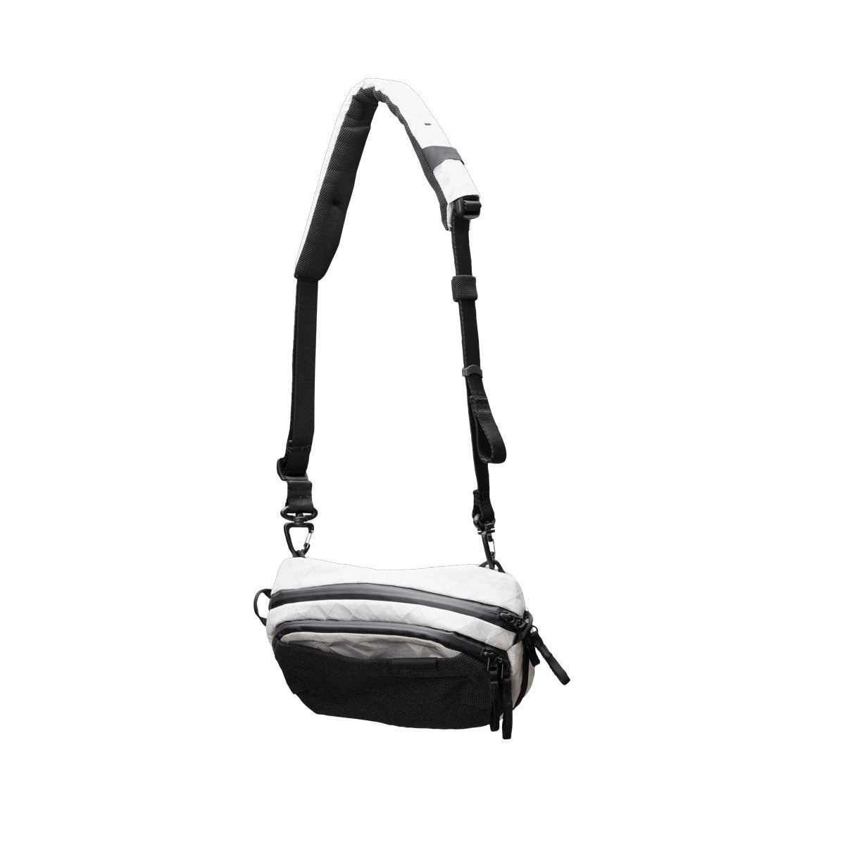 バッグ Able Carry Core Sling Ultra Panda Core Sling 2.5L by Able Carry | The Bag Creature