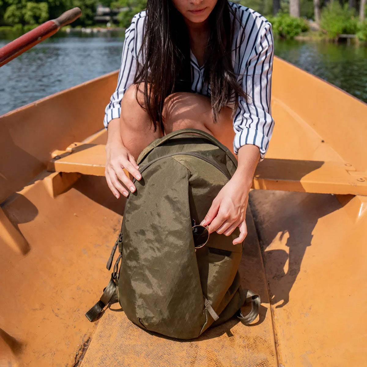 Thirteen Daybag by Able Carry | The Bag Creature
