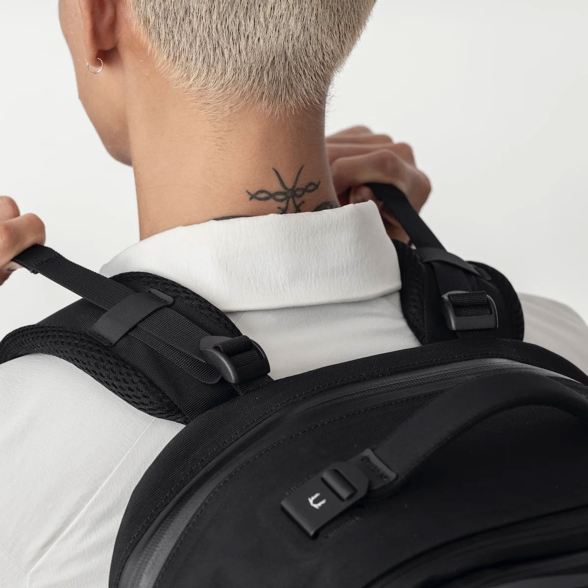 [PO] Black Ember : Citadel H2 25L : Jet Black