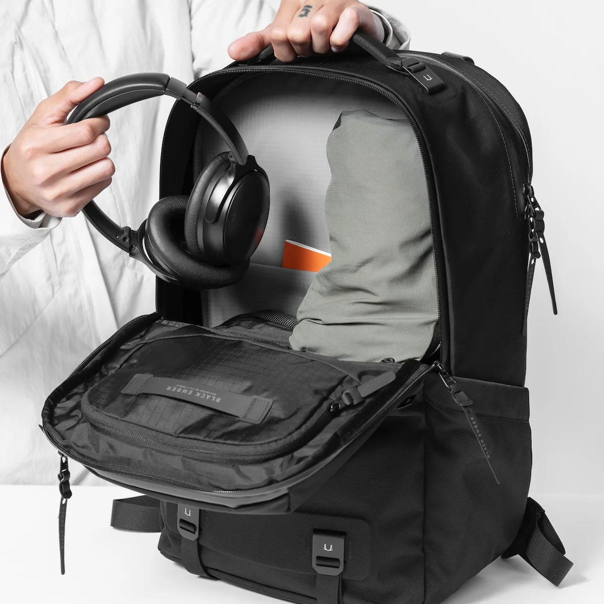 [PO] Black Ember : Citadel H2 25L : Jet Black