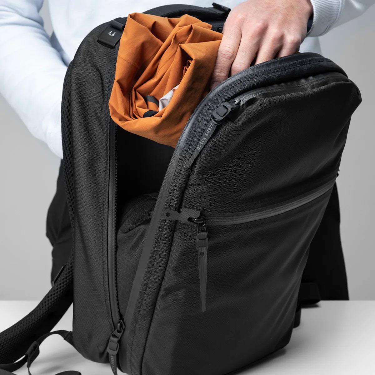 [PO] Black Ember : Citadel_R3 20 : Jet Black