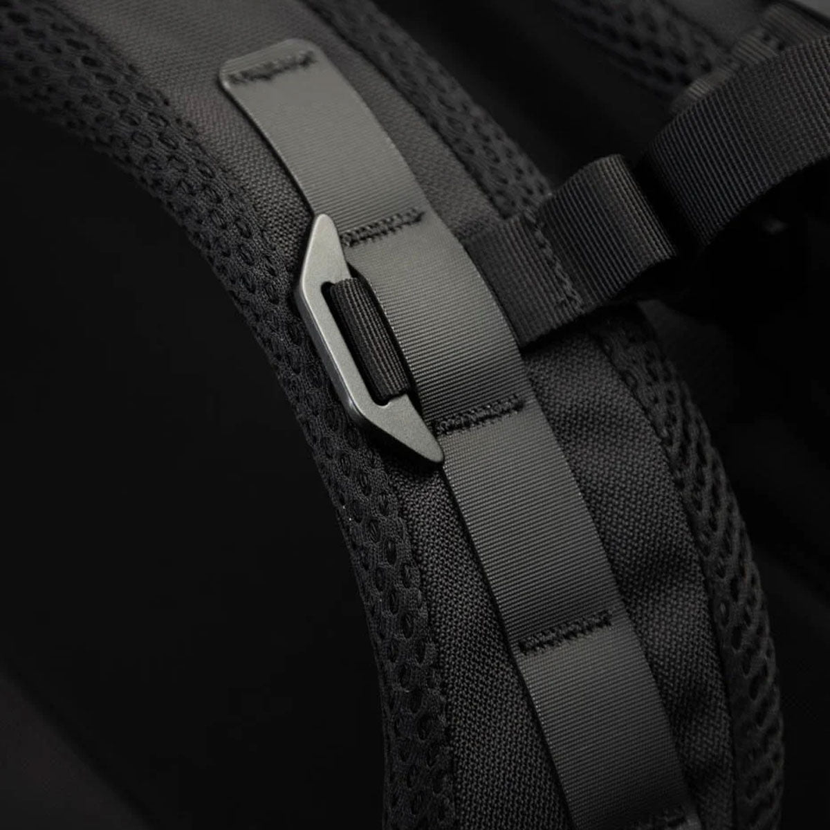 [PO] Black Ember : Citadel_R3 20 : Jet Black