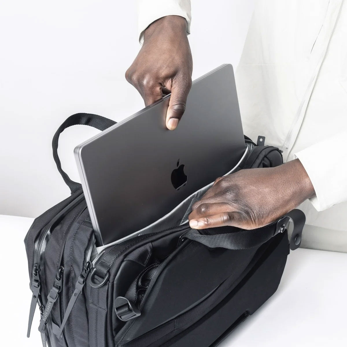 Forge 30L Backpack | Black Ember