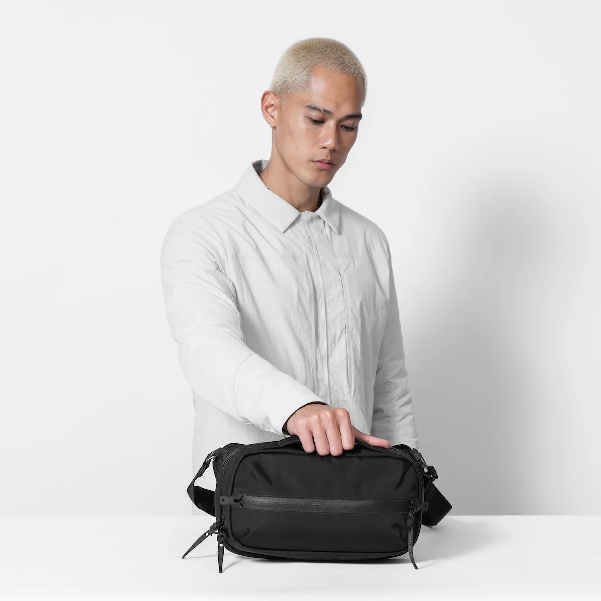 Black Ember : Grip Sling 06 : Jet Black