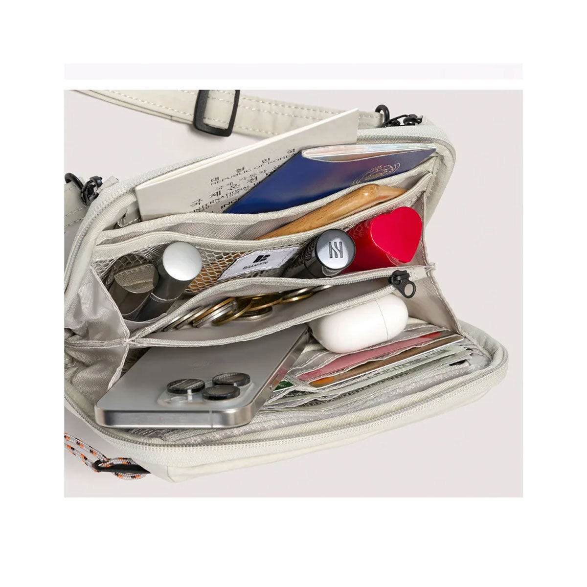 Branden : Safe Plus Wallet Bag : Pale Mint