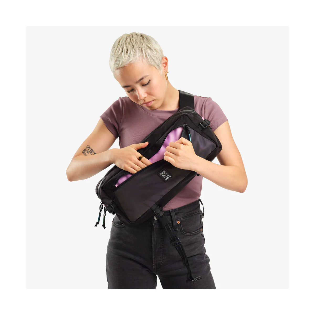 [PO] Chrome Industries : Kadet Sling Bag : Rainbow Reflective