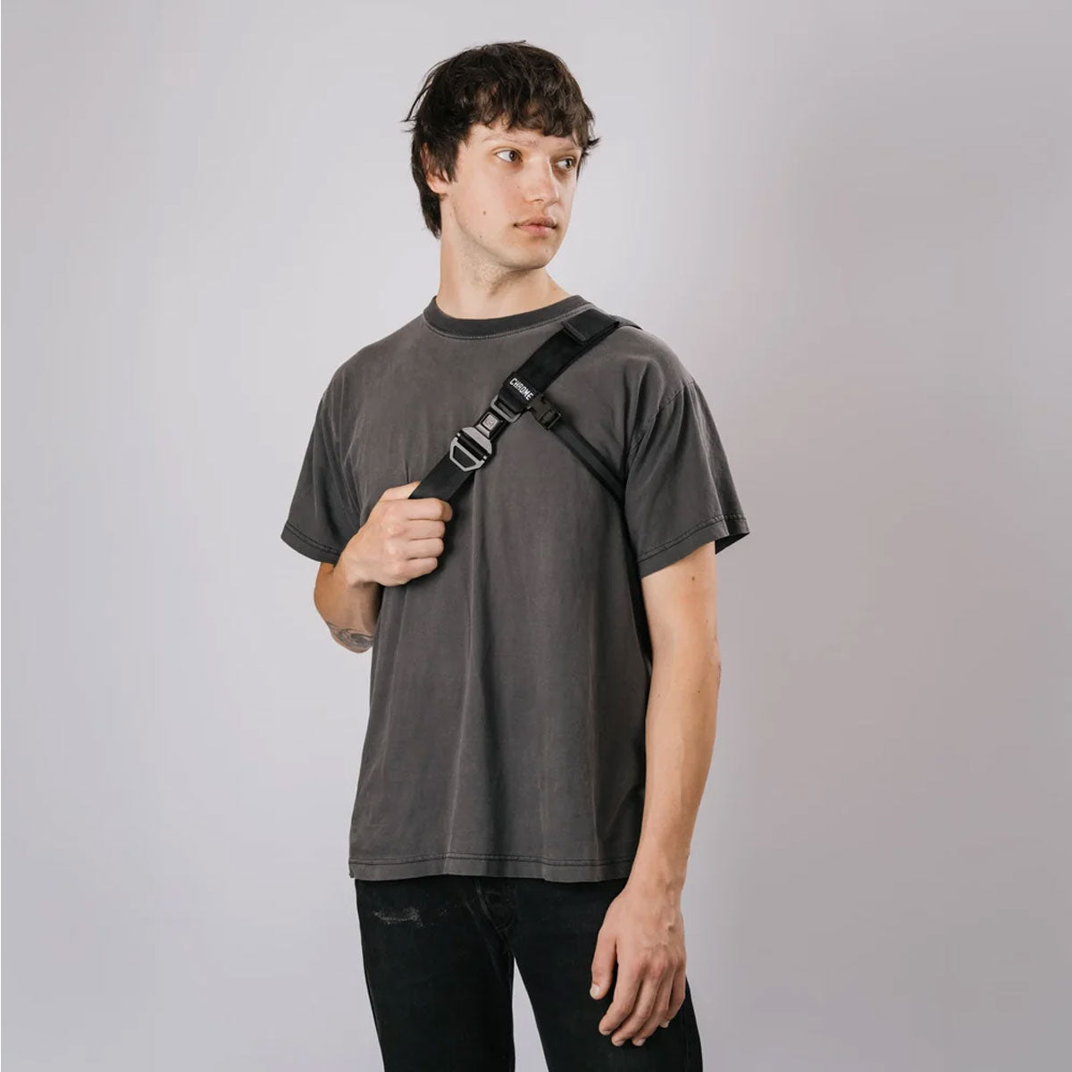 [PO] Chrome Industries : Barrage 5L Sling : Coyote X