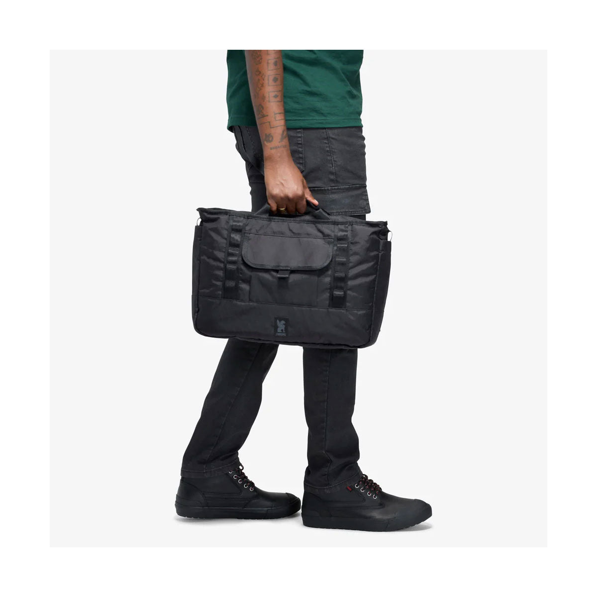 Midtown 20L Messenger by Chrome Industries | The Bag Creature