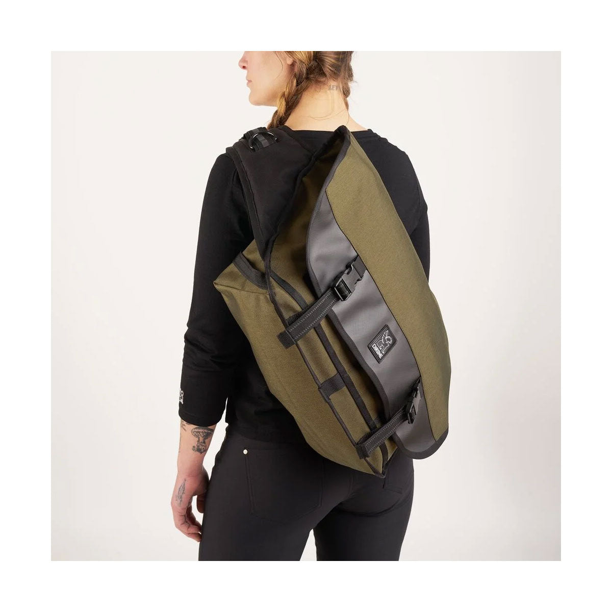 Chrome Industries | Citizen Messenger | The Bag Creature