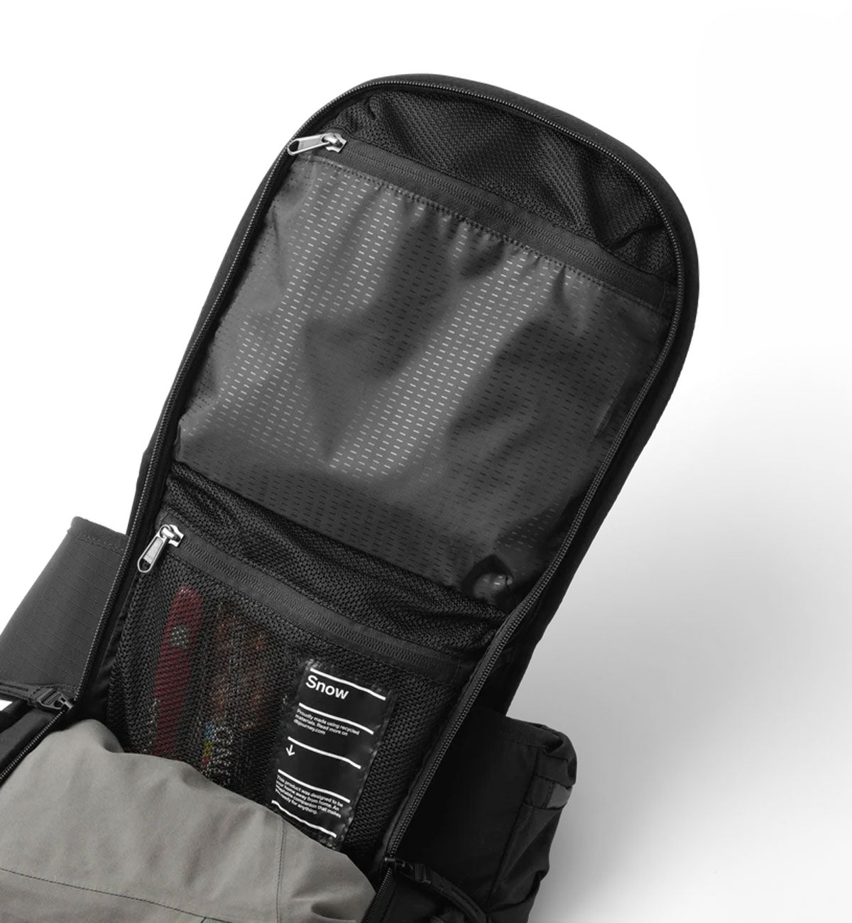 Db Journey : Snow Pro Backpack 25L : Black Out