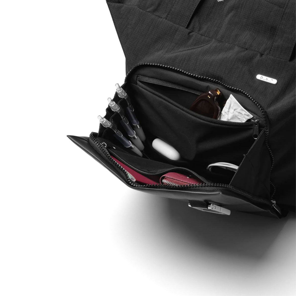 Db Journey : Entour Tote 22L : Black Out