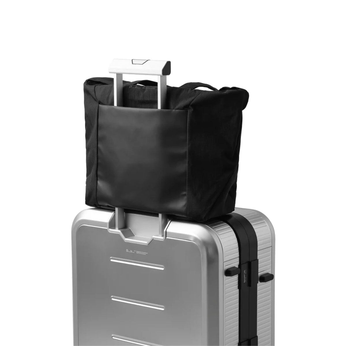 Db Journey : Entour Tote 22L : Black Out