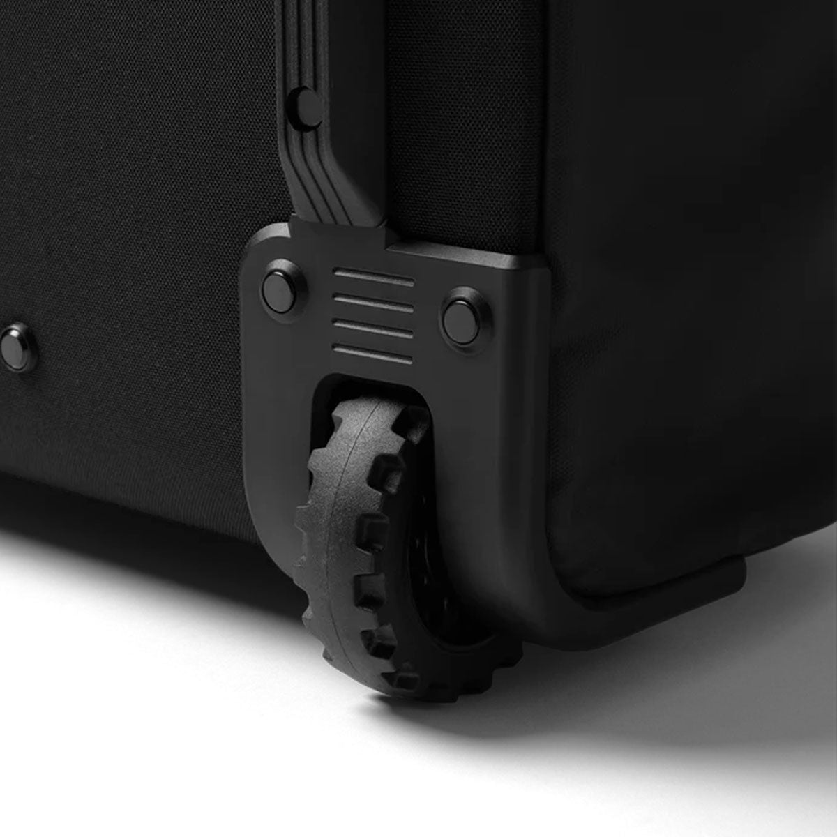 Db Journey : Hugger Roller Bag 60L : Black Out