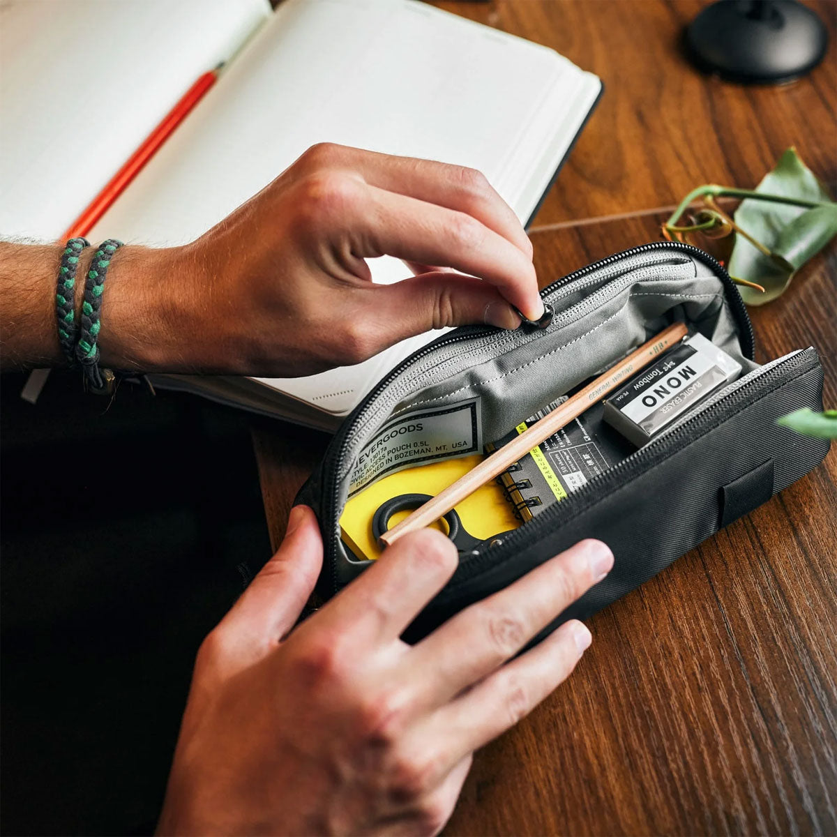 EVERGOODS : Civic Access Pouch 0.5 L : Solution Dyed Black