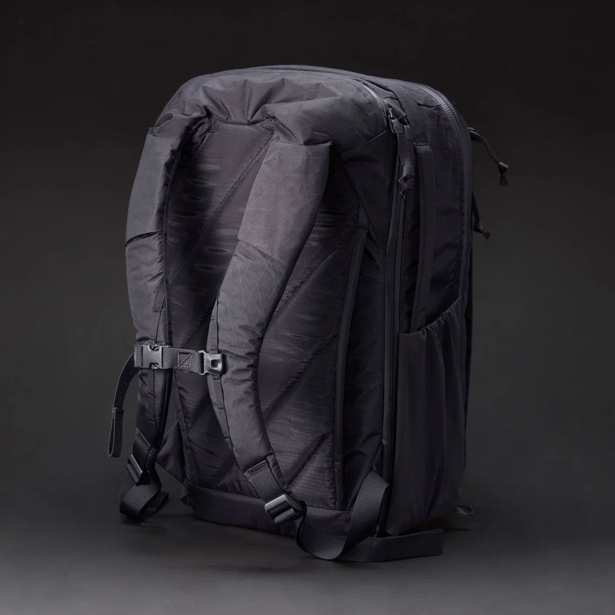 Civic Travel Bag 20L by EVERGOODS