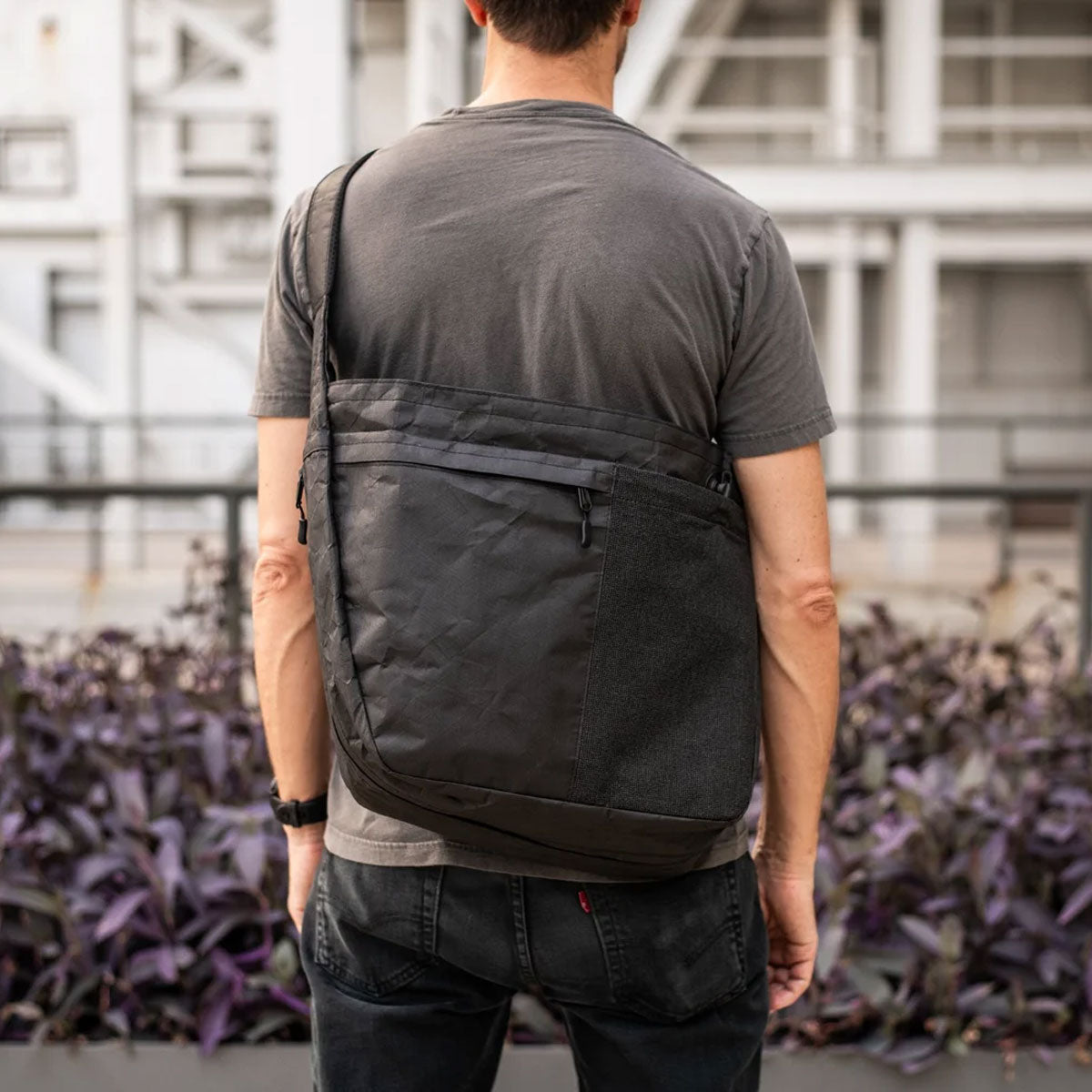 Heldclosely : The Traveler 34L Ultra200x : Grey