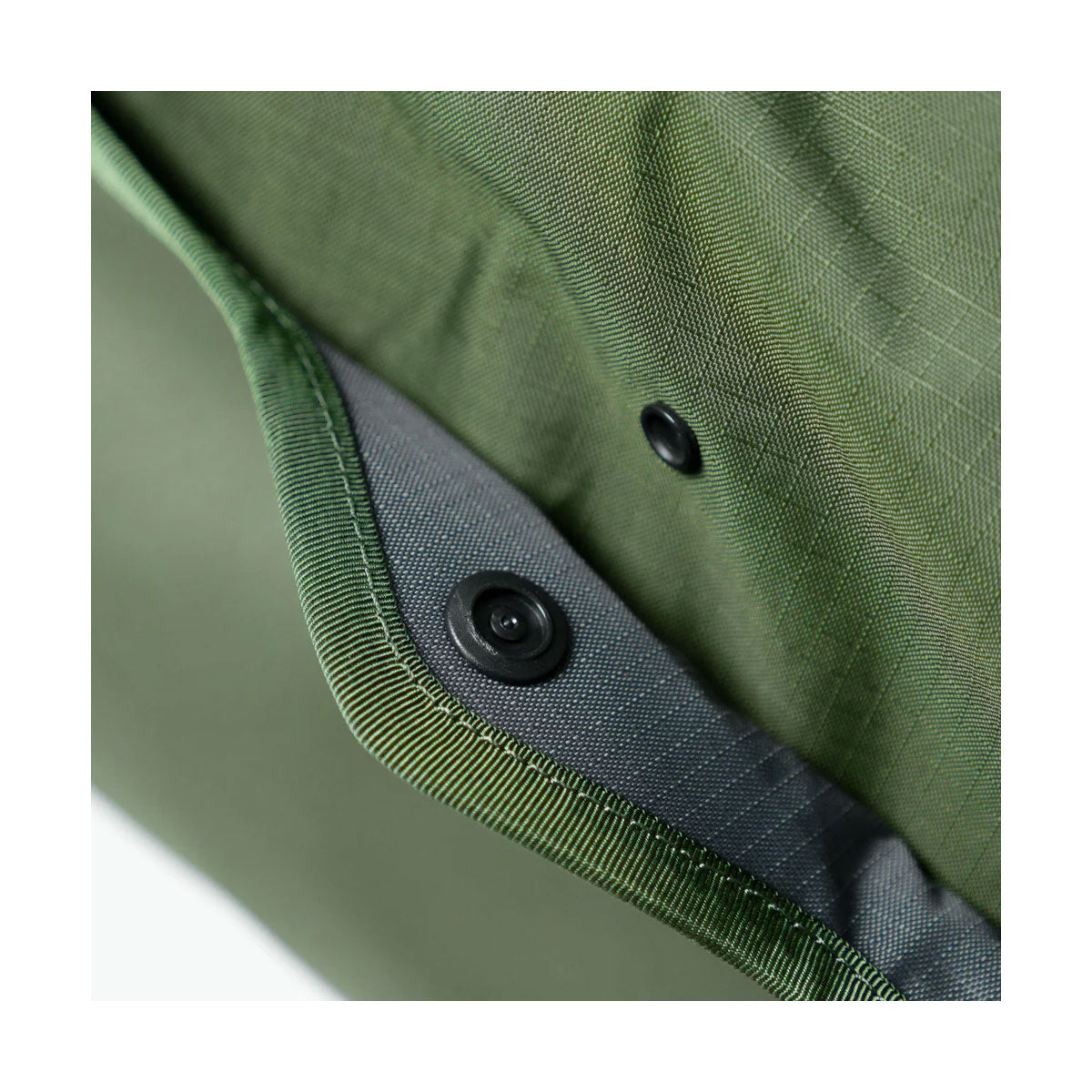 Life Behind Bars : Sacoche : X21 Slate Grey