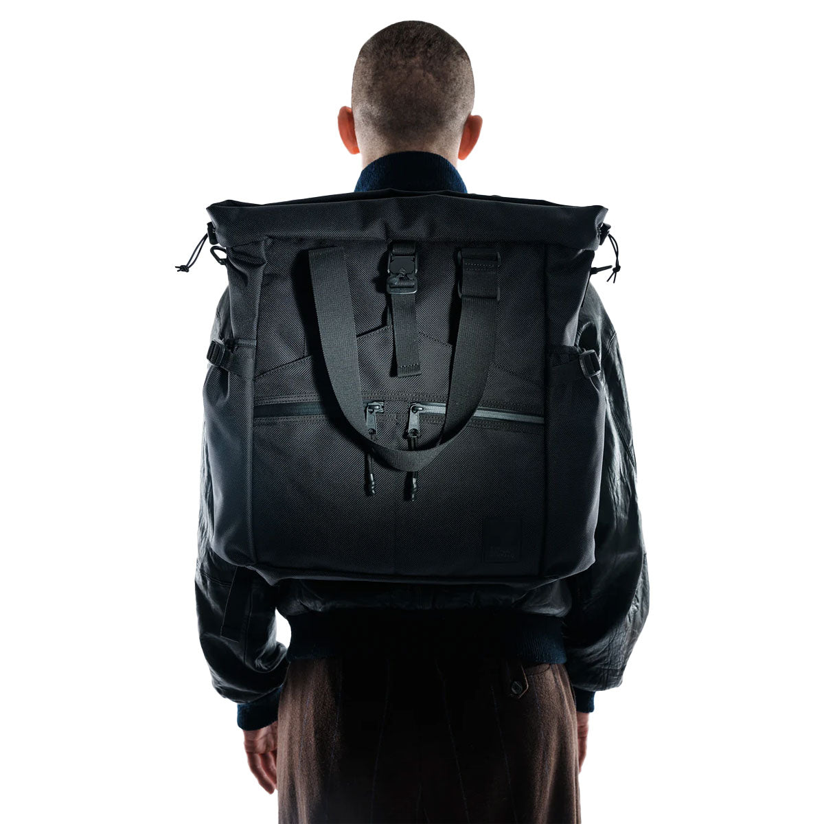 The Brown Buffalo : Conceal Tote 20L : UltraGrid™ 210D Nylon Black Grid
