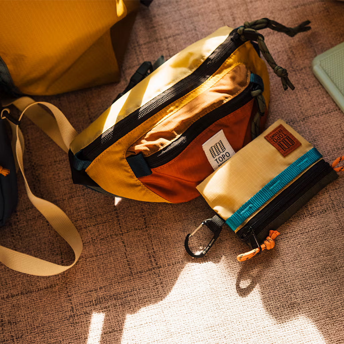 Topo Designs : Mountain Accessory Bag : Black/Grid