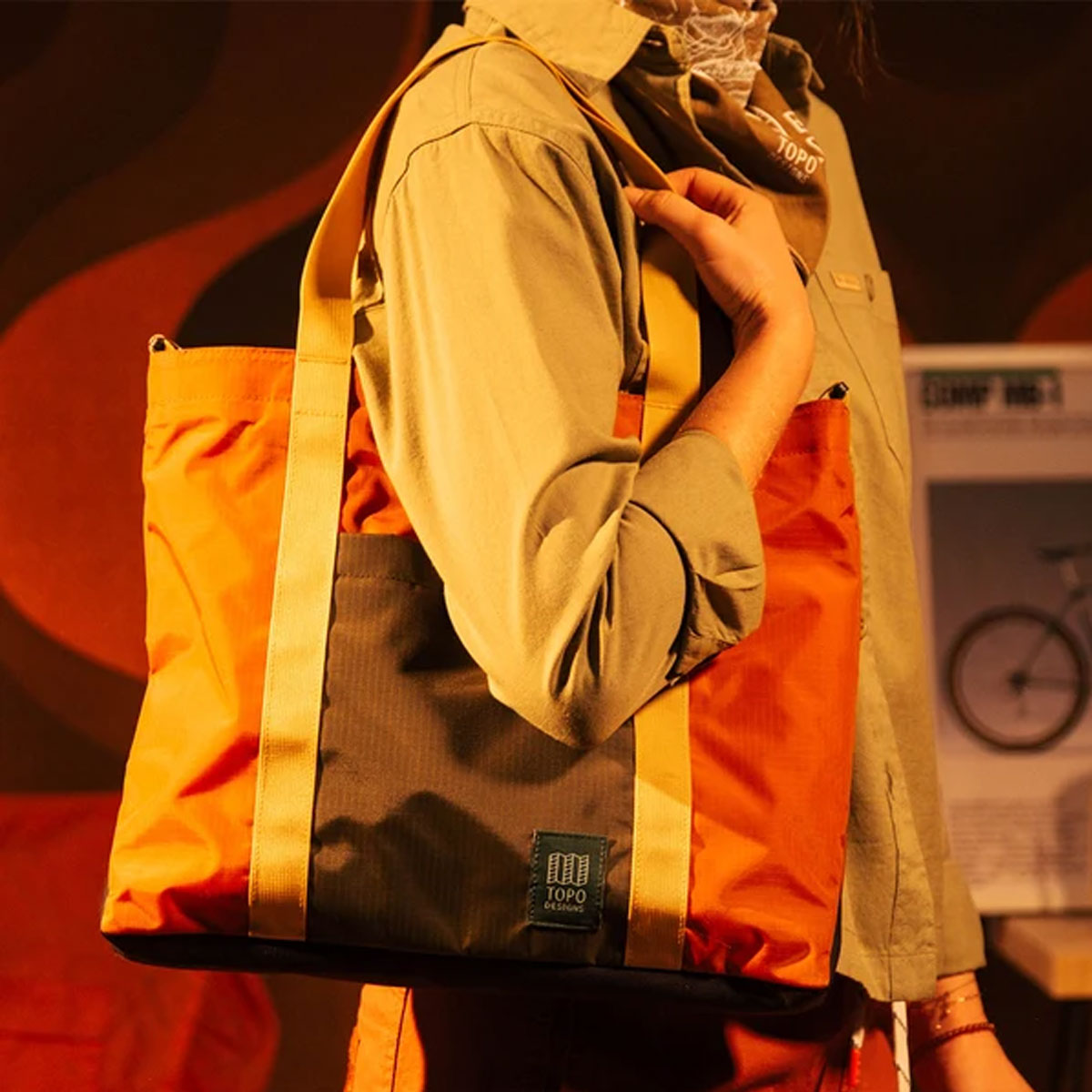 Topo Designs : Mountain Essential Tote 9L : Grid/Very Peri