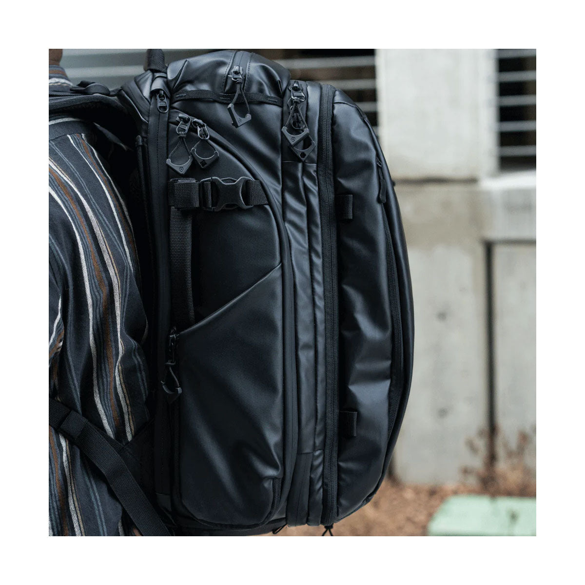 [PO] Wandrd : Transit Travel Backpack : Black