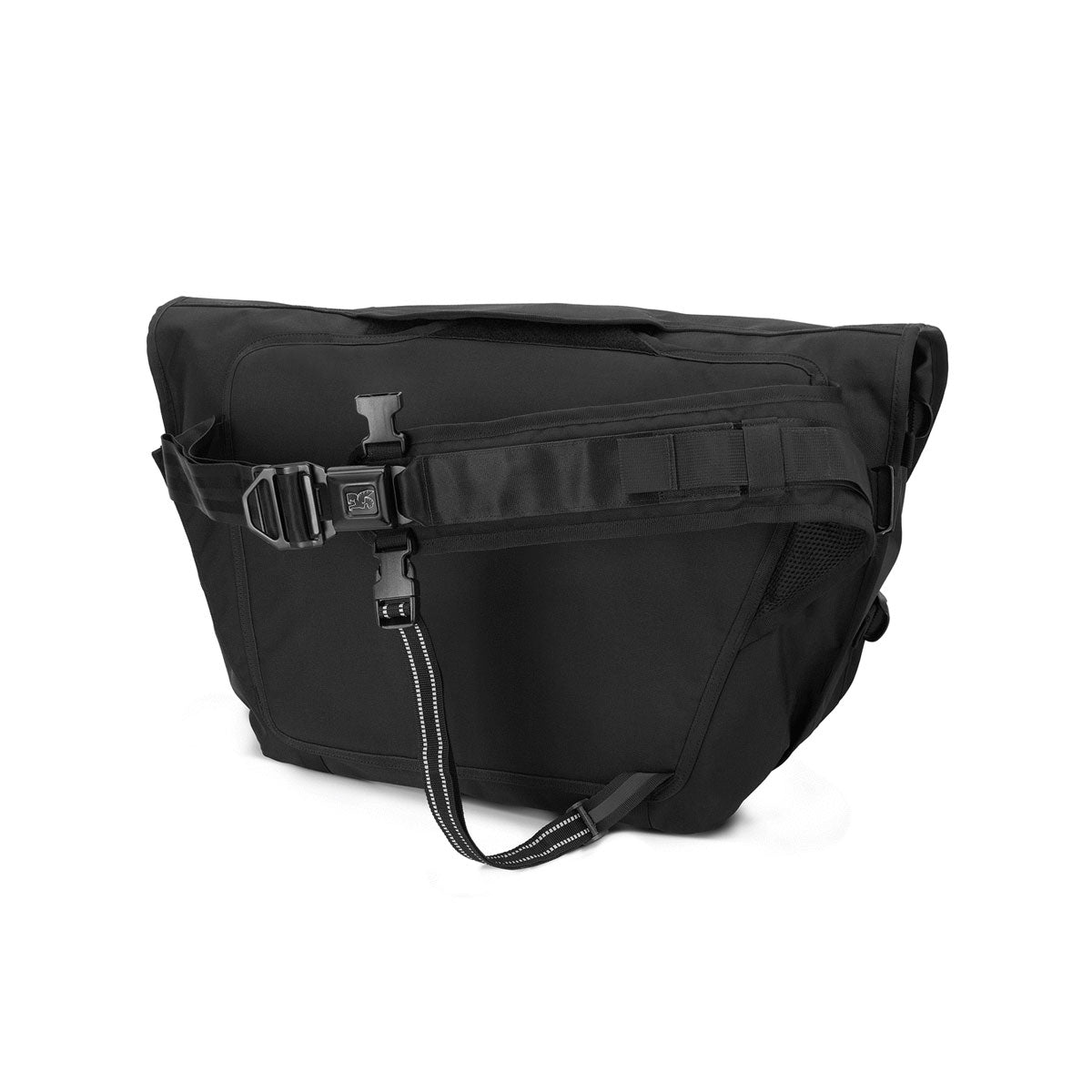 Chrome Berlin 47L Messenger Bag - Accessories