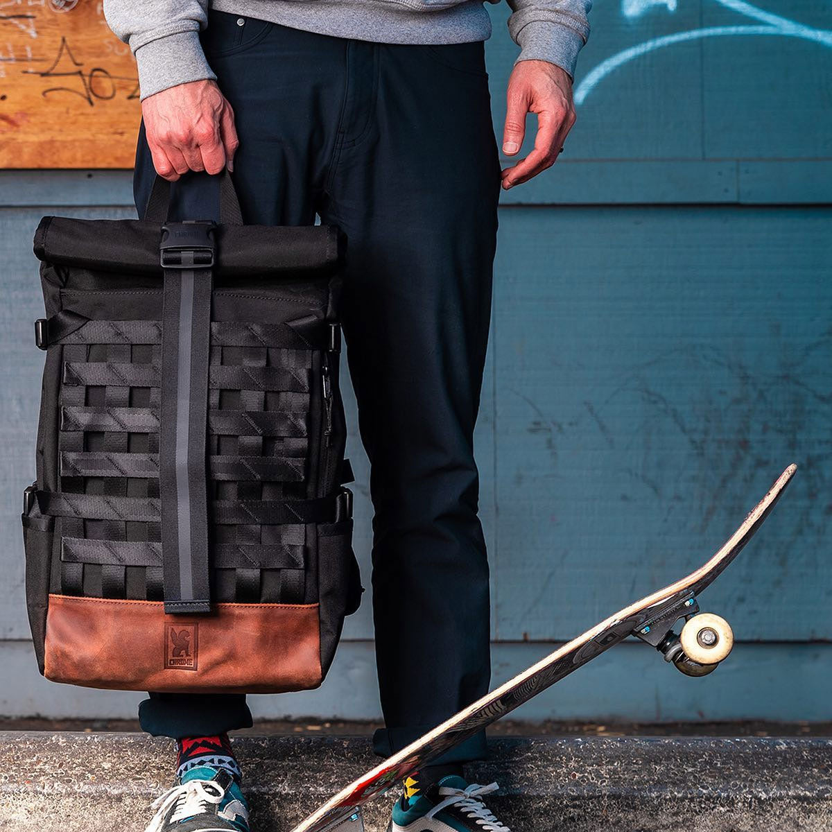 Chrome Industries : Barrage Cargo Bag : Night