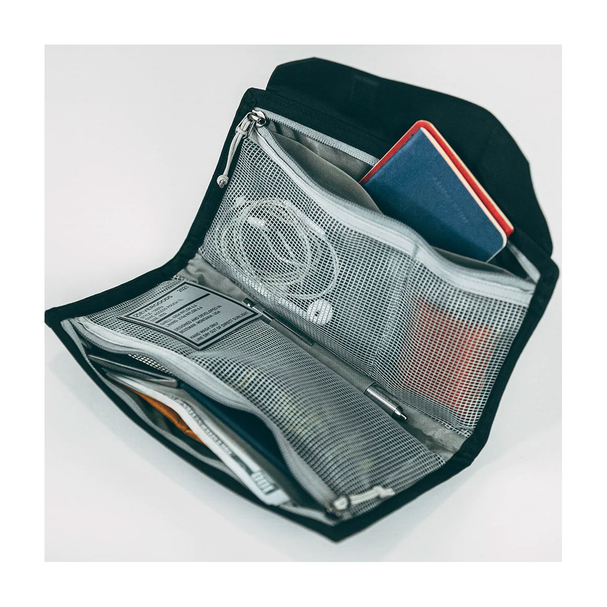 EVERGOODS : Civic Access Pouch 1L : Solution Dyed Black