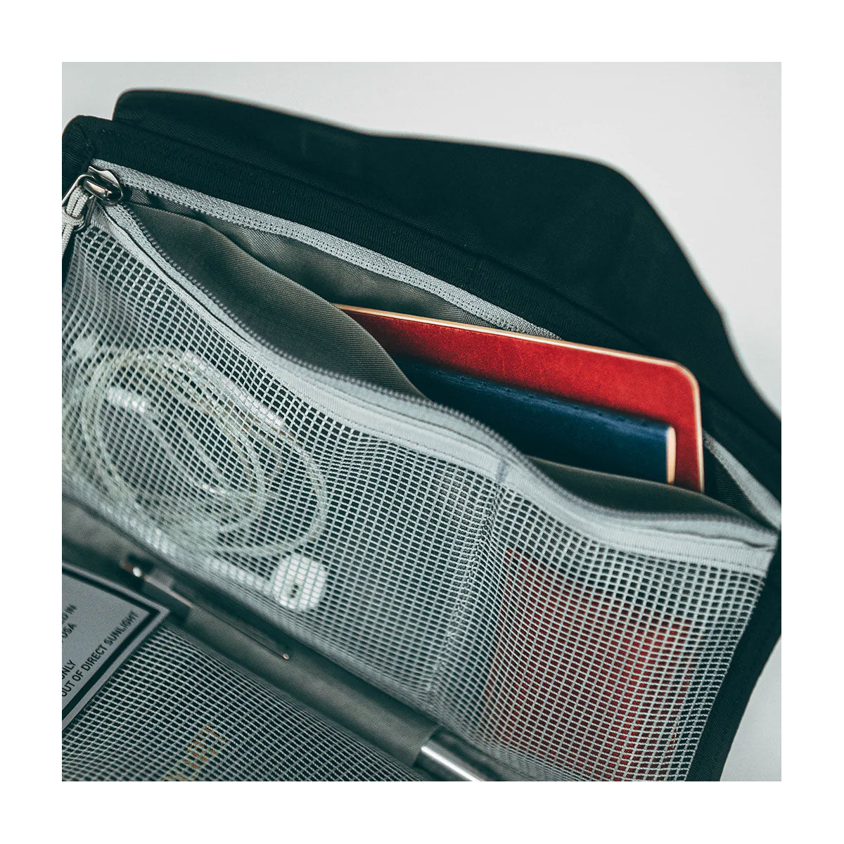 EVERGOODS : Civic Access Pouch 1L : Solution Dyed Black