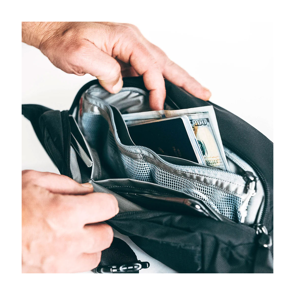 EVERGOODS : Civic Access Sling 2L