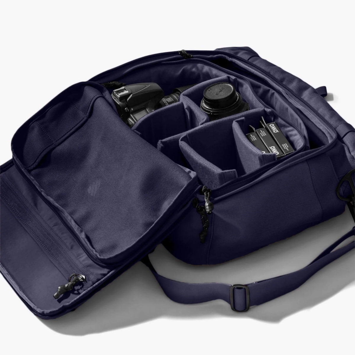 Langly : Weekender Flight Bag : Navy